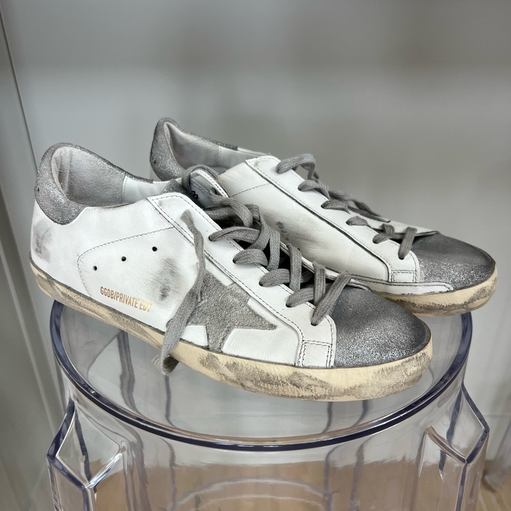 Golden Goose Superstar size 40